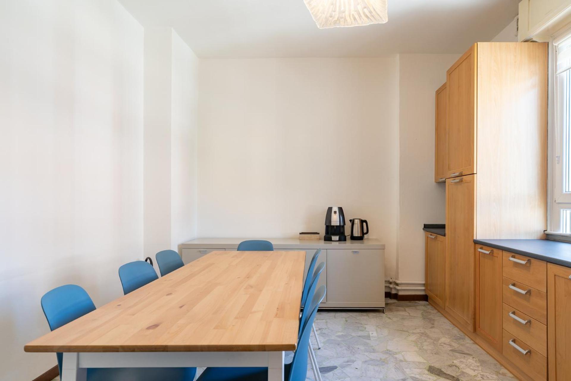 Spacious Apartment With Panoramic Views In Лекко Екстер'єр фото